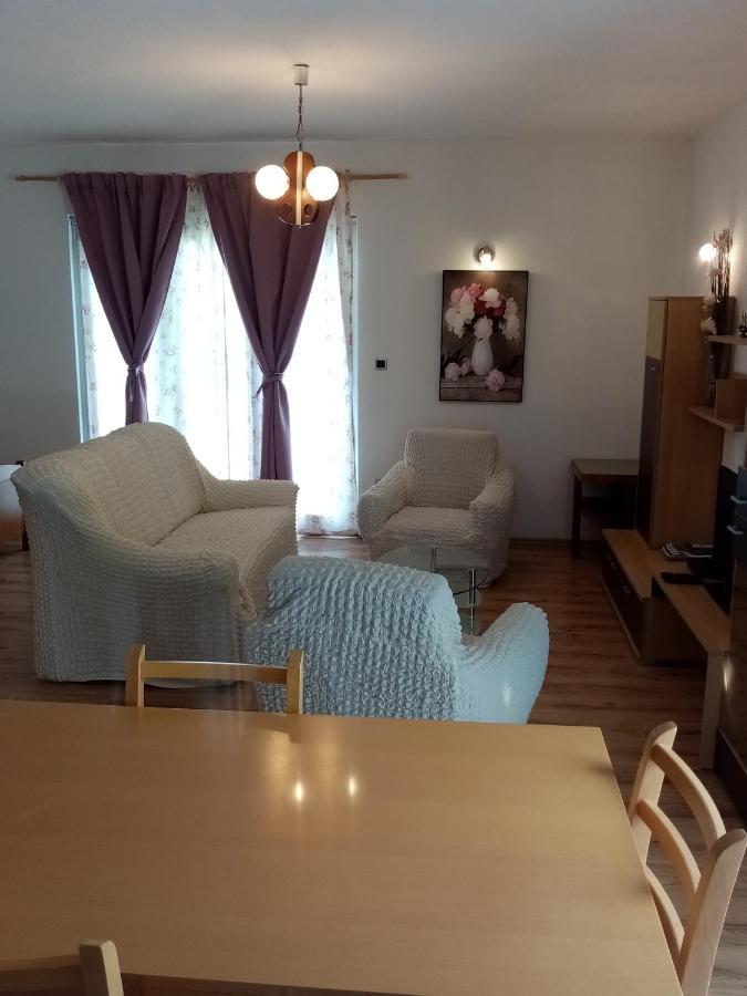Apartment Kraljevic Blato na Cetini Esterno foto