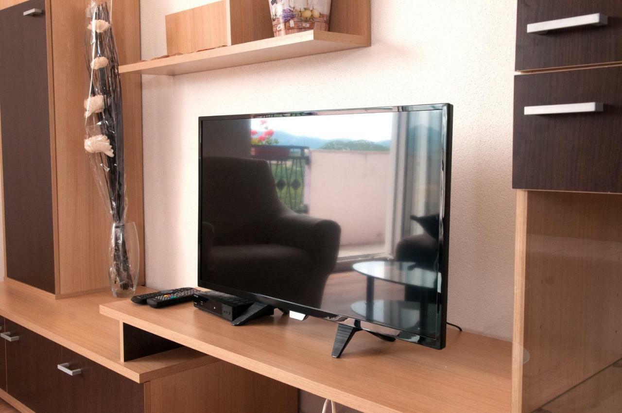 Apartment Kraljevic Blato na Cetini Esterno foto